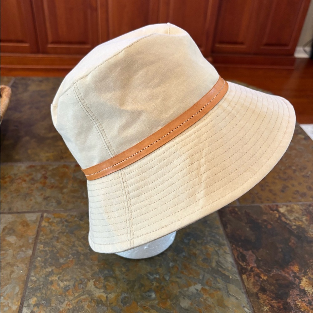 Coach Bucket Hat - Picture 3 of 9